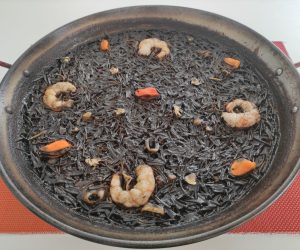 Fideuá Negra